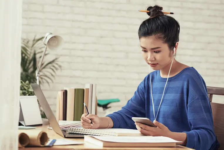 Smartphone in Education